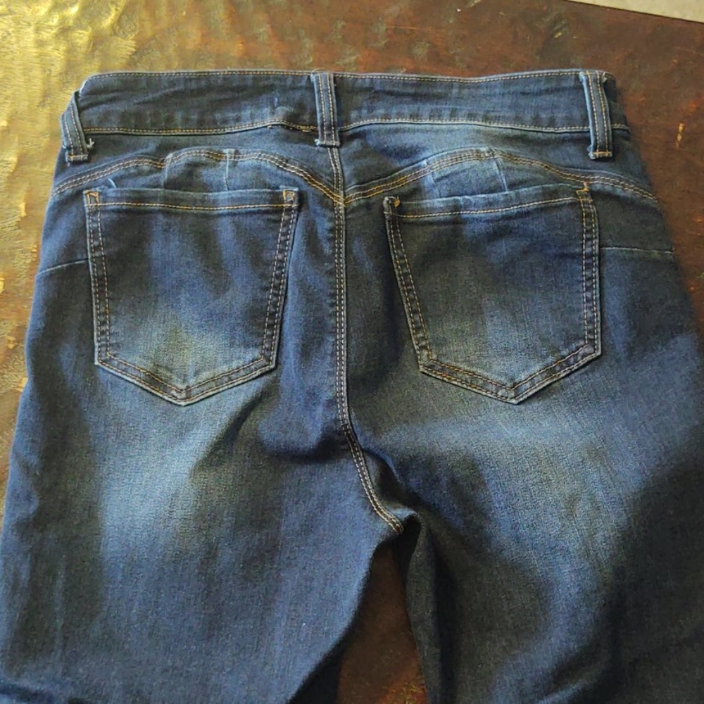 Enjean woman skinny jeans size 4